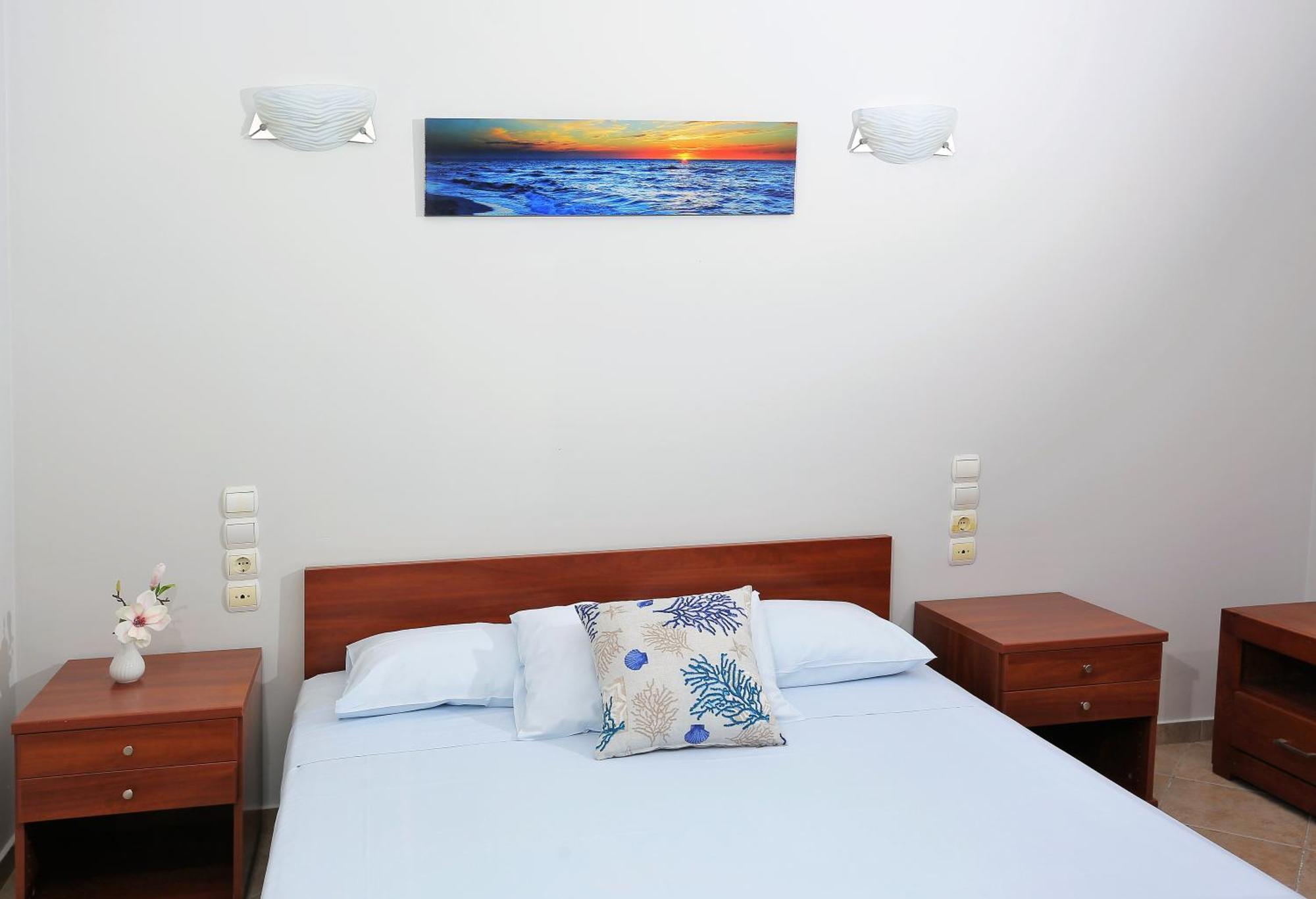 Chrispy Apartments Sivota  Room photo